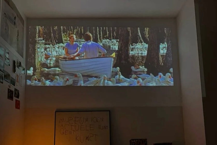 Cinomad HD Portable Projector
